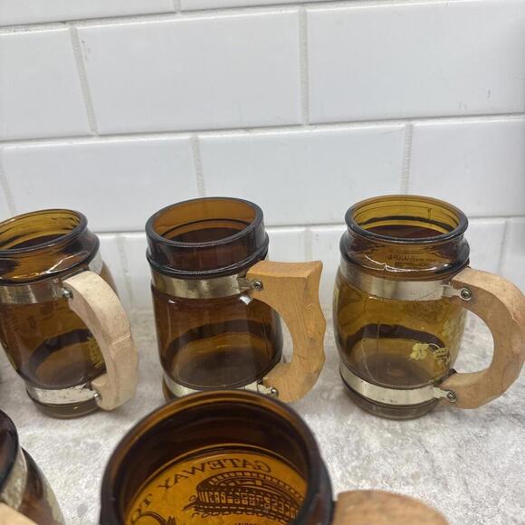 Lot of 9 Vintage Siesta Ware Souvenier Brown Barrel Glass Mugs w Wood Handles - Picture 12 of 13